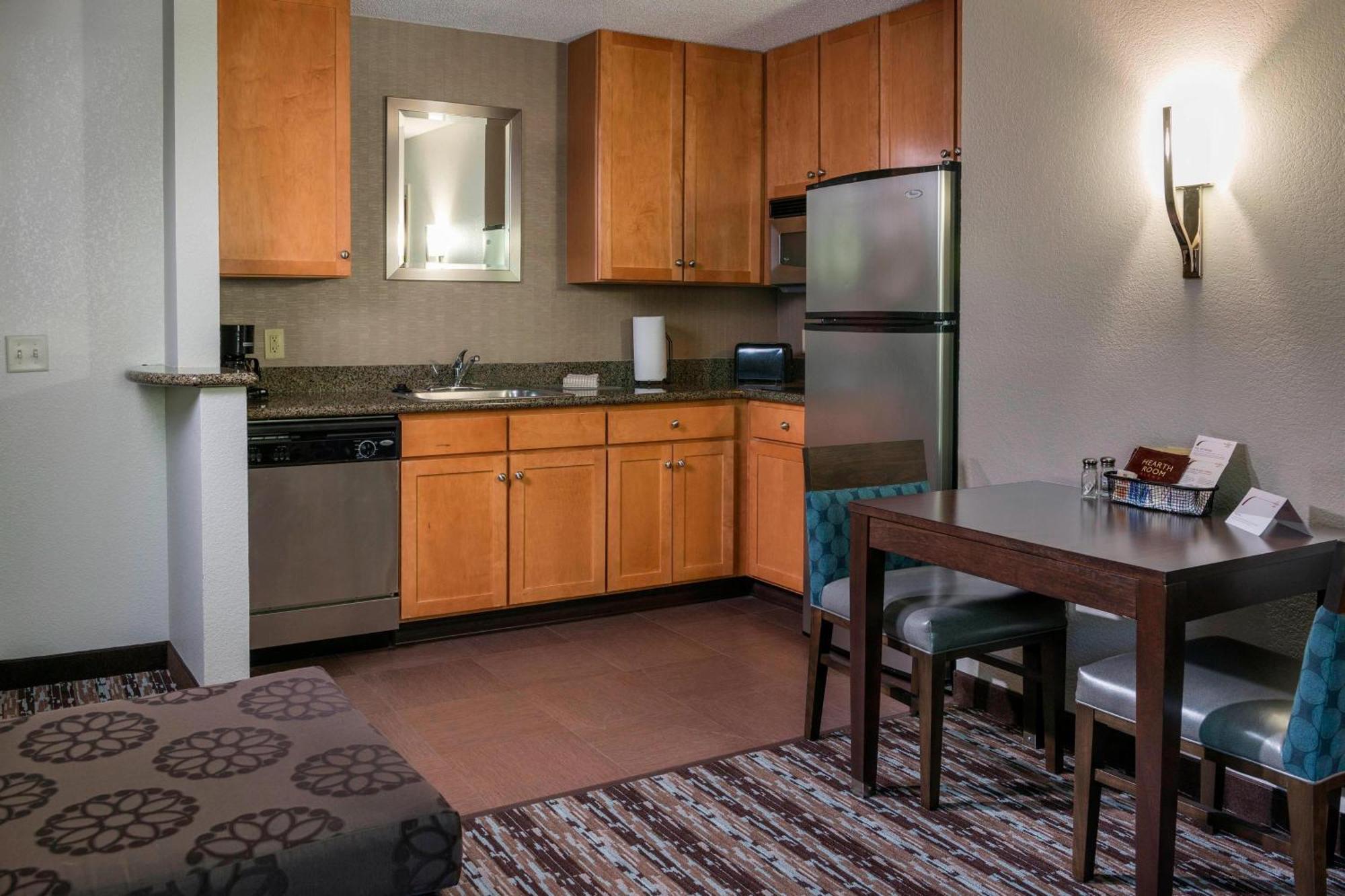 Residence Inn Вустер Екстер'єр фото